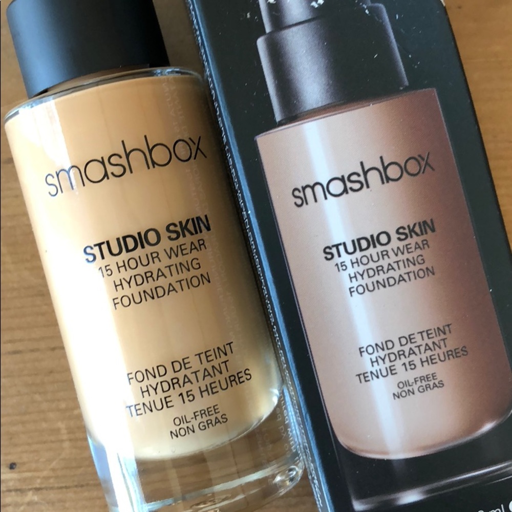 NEW! Sephora Smashbox studio skin foundation !
